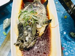 -宝燕海货工场(长江国际店)