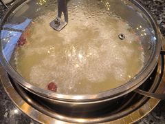 -一席地·本地鸡窝·杭帮鸡火锅(萧山银隆百货店)