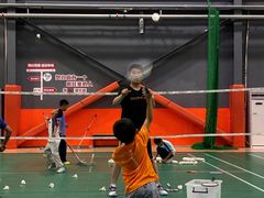 -生活时间羽毛球培训俱乐部