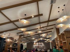 大堂-芳草地度假酒店·野炉中餐厅