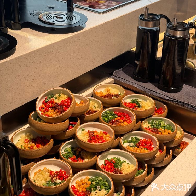 不管你爱不爱鱼生，都会爱上菌菇刺身[加油]