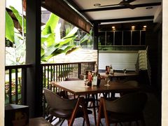 -植物园哈利亚餐厅