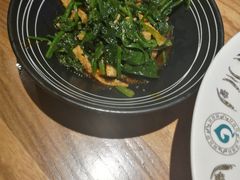菠菜拌面筋-胖老汉椒麻鸡清真新疆菜(西御街店)