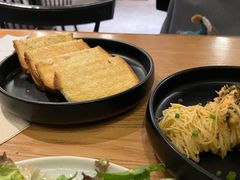 -HELLO 27 意面·沙拉·帕尼尼