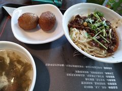 -万县面馆(高笋塘店)