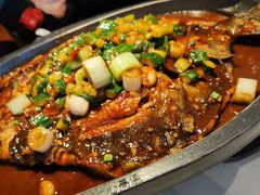 -江边城外烤全鱼(世茂广场店)