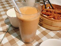 w招牌丝袜奶茶-新大咀港式茶餐厅(宝山万达店)