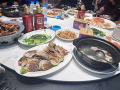 -鑫悦楼煎蟹·16年海鲜大排档