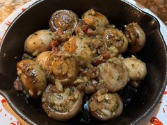 香煎小蘑菇-BROWNSTONE布朗石西班牙餐厅(富城店)