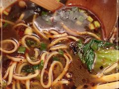 -麻婆婆白家肥肠粉(海岸城店)
