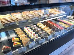 -Dough&Joe团憩(瑞虹天地月亮湾店)