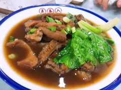 萝卜牛杂-五条人糖水铺(万达店)