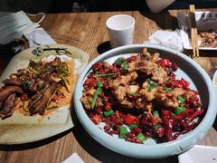 -叶派龙虾•招牌香辣蟹·海鲜(中海国际店)