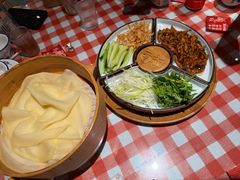 -老郑家东北春饼(龙悦居店)