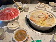 -三人行骨头王火锅(长寿店)