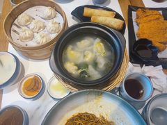 -馋三尺蟹粉小笼(人民广场店)