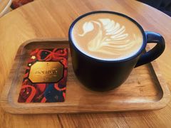 -星巴克臻选(上海合生汇1F店)