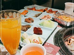 -汉金城海鲜烤肉自助百汇(威海威高广场店)
