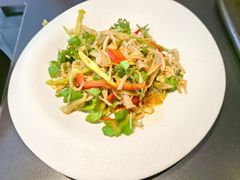 -鲜入唯煮·港式海鲜牛肉火锅(金宝街店)