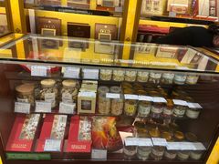 -犀牛烟酒·同仁堂（亳州）·雷允上·研茶园·铭德堂(上海久光中心)