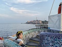 -北戴河碧螺塔海上酒吧公园