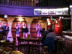 -皇冠自酿啤酒坊(中国红街5号楼店)