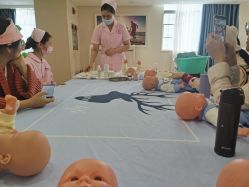 -爱妈月子会所(汕樟总店)