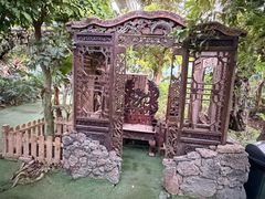 -呀路古热带植物园