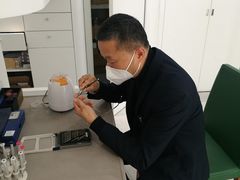 -茂昌眼镜(南京西路店)