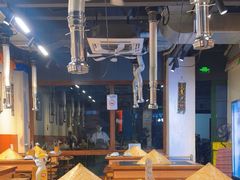 -阿山卓·野生菌火锅·纳西火塘烤肉