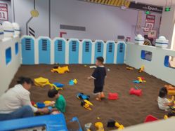 -孩子王童乐园(西安盛龙店)