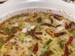 -江渔儿酸菜鱼专门店(明珠广场店)