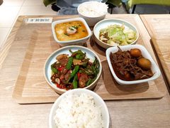 -老乡鸡(融科天地店)