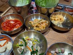 -首尔朴宝·炭火烤肉(五角场店)