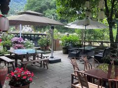 -华冠悠岚·庭院餐厅(青城后山店)