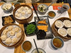 -馋三尺蟹粉小笼(人民广场店)