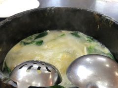 -南渝食府.墨脱石锅松茸鸡