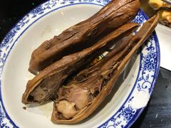 秘制鸭头-锅来乐地锅鸡(安亭店)