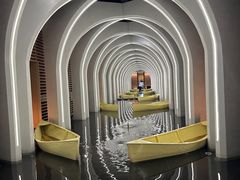 -涨巢·潮玩水疗局