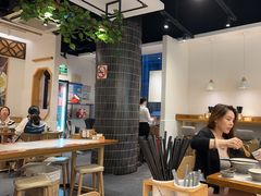 -馋三尺蟹粉小笼(人民广场店)