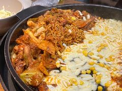 芝士春川炒鸡排-高基五春川炒鸡排 韩国料理(威海总店)