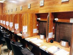 等位区-独食火锅·半米屋台(直营总店)