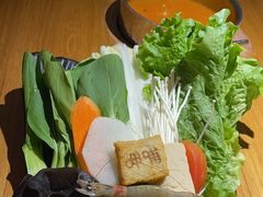-呷哺呷哺(万达新世界店)