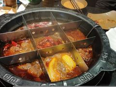 -宽板凳老灶火锅(簋街店)