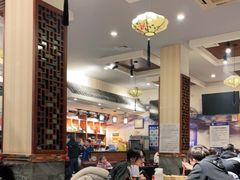 大堂-华盛园卷子王农家菜水库鱼