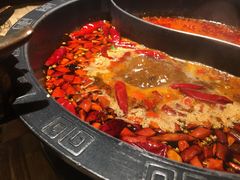 -销魂美蛙鱼头火锅(上海首店)