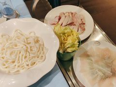 -千岛蚝高压锅生蚝·人参火锅(白云万达店)