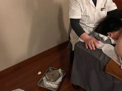 -裕和堂中医推拿艾灸(太古汇臻品店)