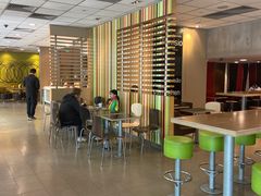 -麦当劳(番禺信联大厦店)