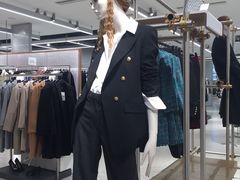 -ZARA(大上海时代广场店)